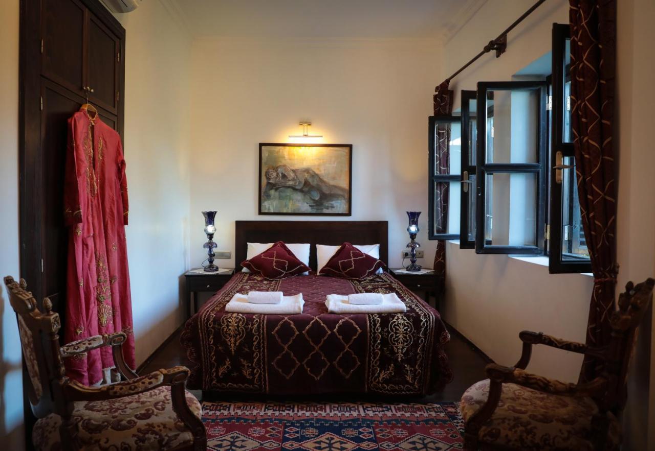 Hadrianus Pansion Hotel Antalya Eksteriør billede